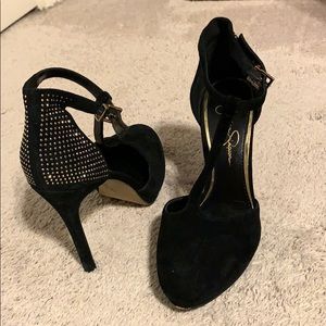 Black Jessica Simpson heels/pumps with 4” heel.